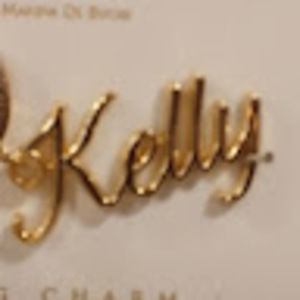 Meet your Posher, Kelly